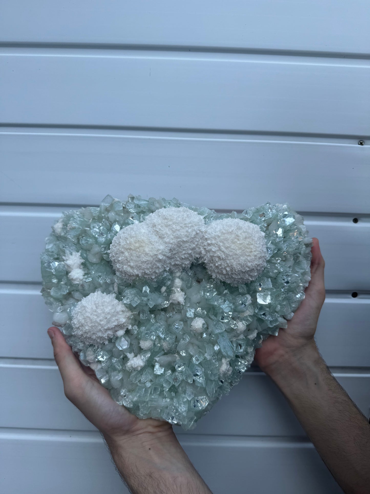 Spectacular Light Green Apophyllite Combined With Mordenite And Stilbite Specimen From India