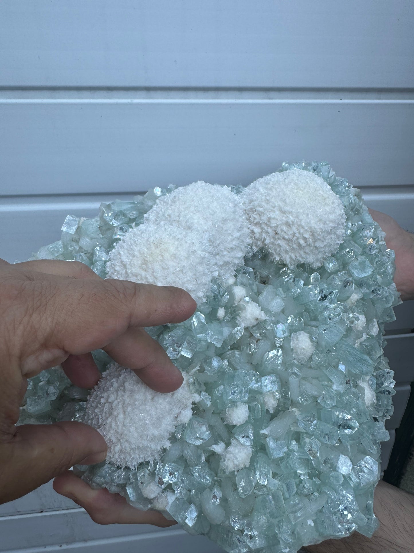 Spectacular Light Green Apophyllite Combined With Mordenite And Stilbite Specimen From India